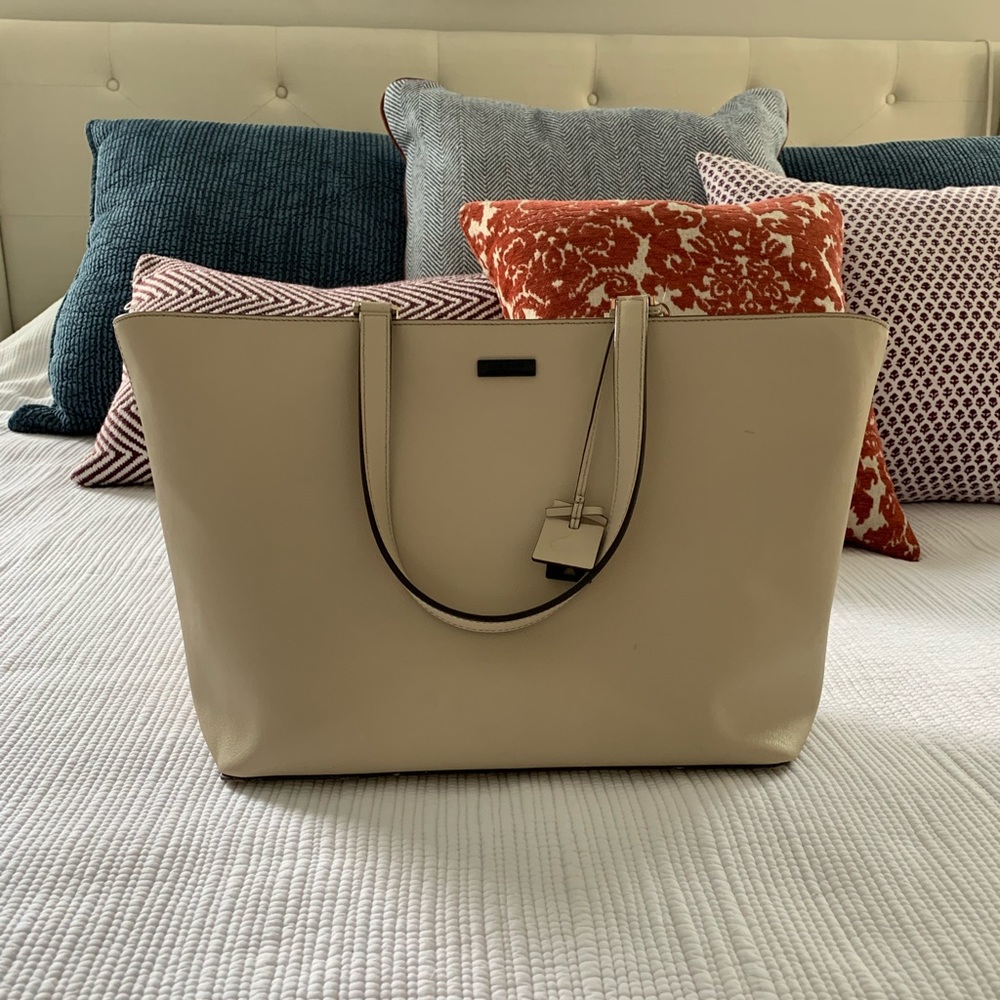 Kate spade tote purse